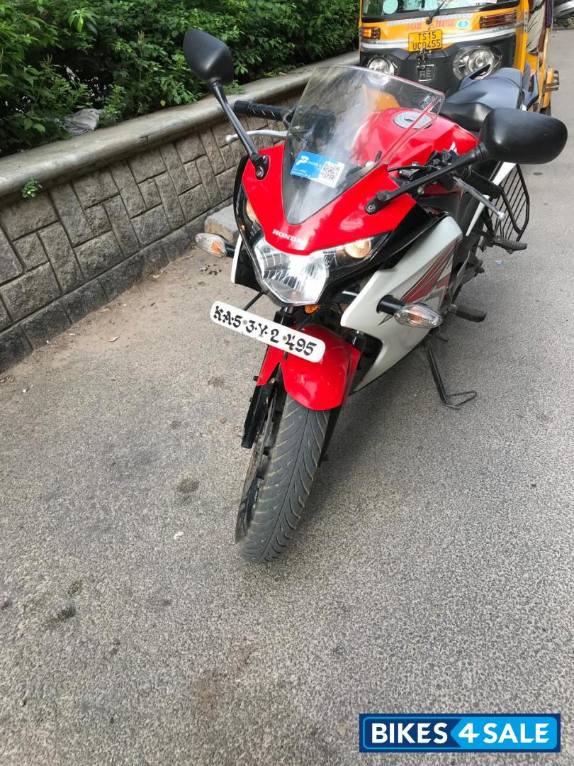 Honda CBR 150R Honda CBR 150R