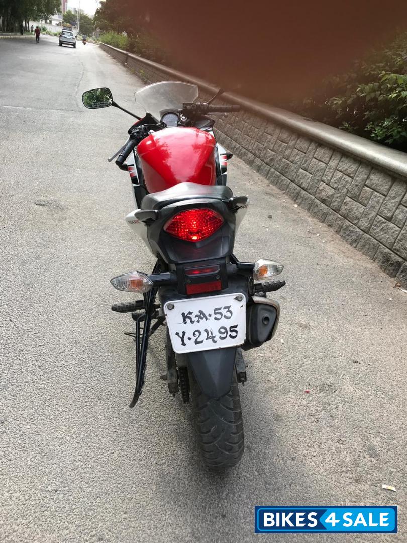 Honda CBR 150R Honda CBR 150R