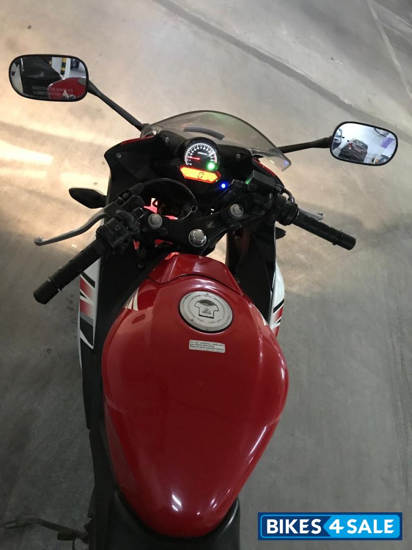 Honda CBR 150R Honda CBR 150R