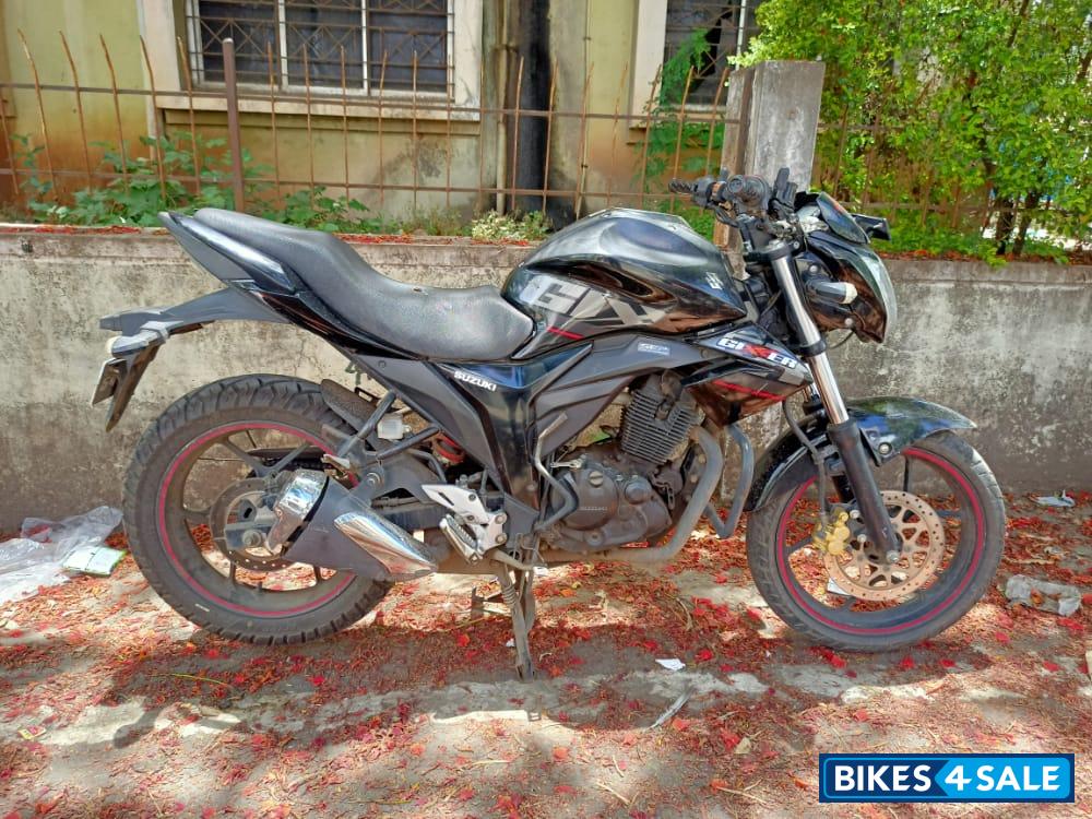 Suzuki Gixxer 155 cc