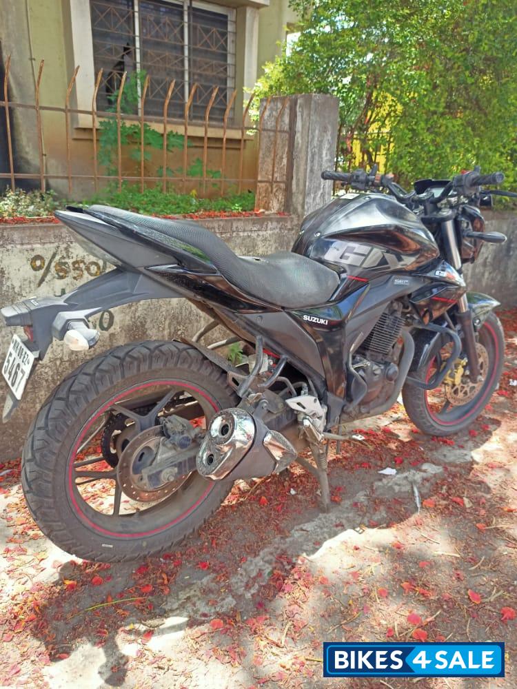 Suzuki Gixxer 155 cc