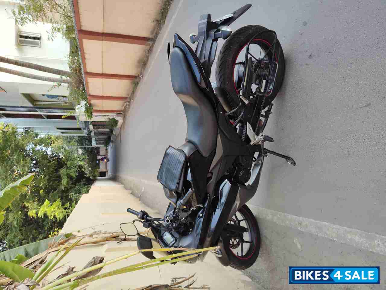 Suzuki Gixxer SF Suzuki Gixxer SF