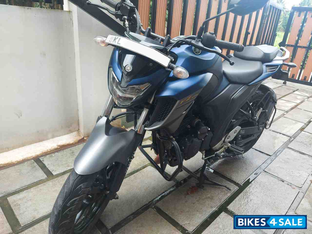 Yamaha FZS 25