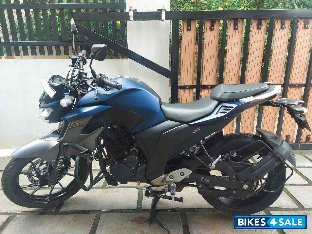 Yamaha FZS 25