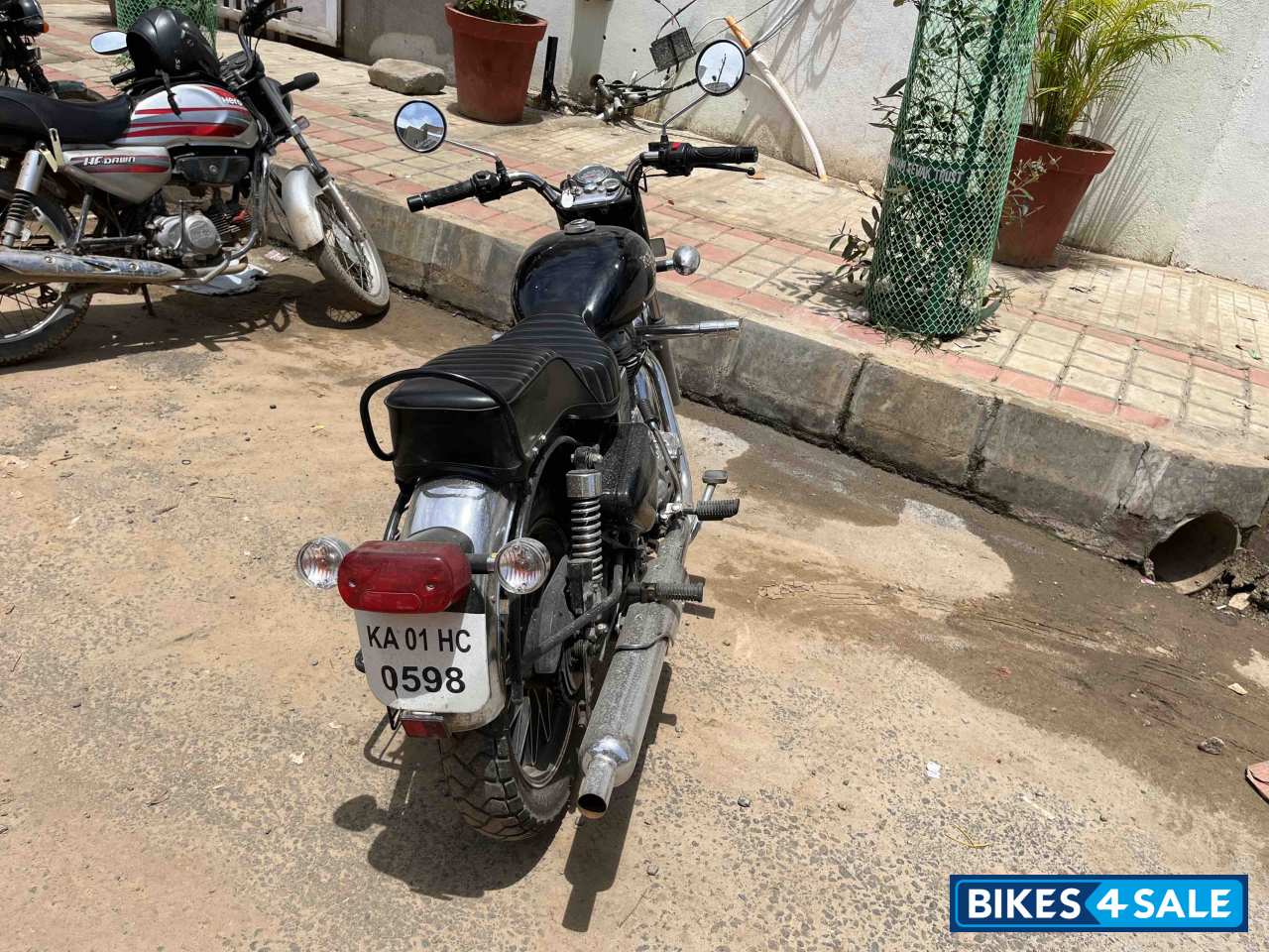 Black Royal Enfield Bullet Electra Twinspark Black Royal Enfield Bullet Electra Twinspark