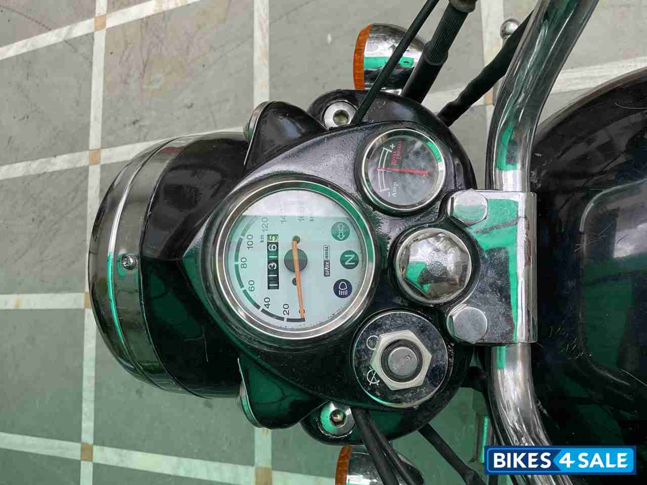 Black Royal Enfield Bullet Electra