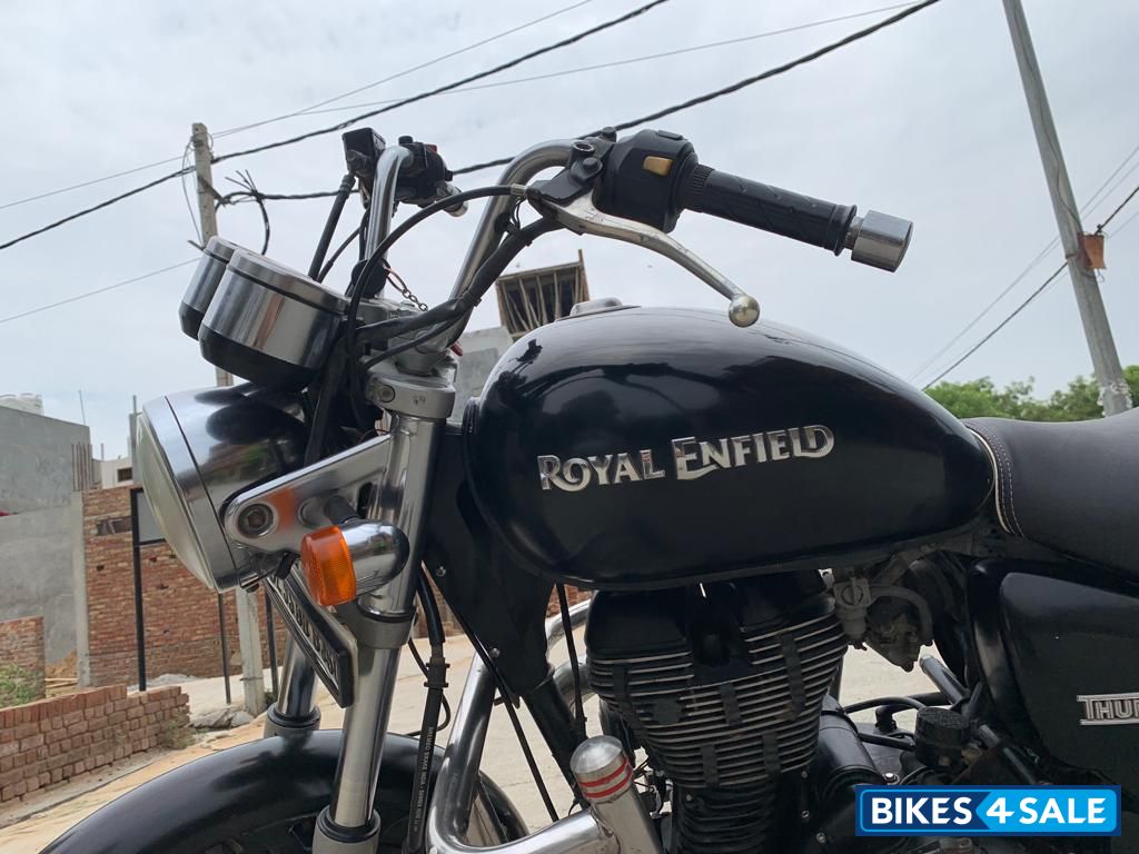 Royal Enfield Thunderbird 350 Royal Enfield Thunderbird 350