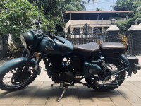 Royal Enfield Classic 500
