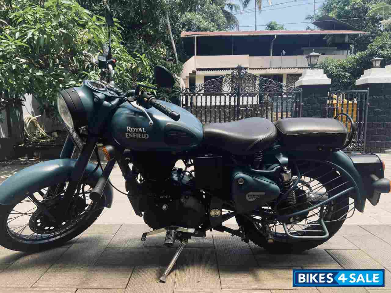 Royal Enfield Classic 500