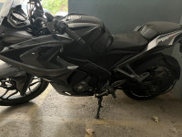 Bajaj Pulsar RS 200 ABS