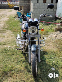 Asphalt Royal Enfield Thunderbird 350