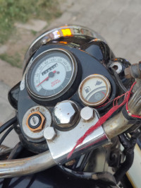 Black Royal Enfield Classic 500