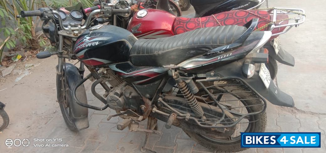 Bajaj Discover 100