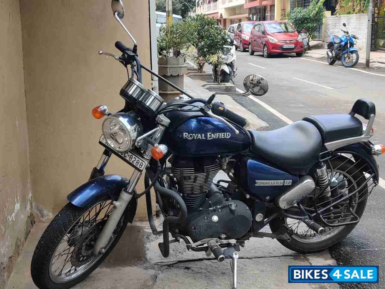 Marine Blue Royal Enfield Thunderbird 350