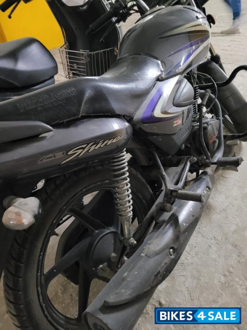 Honda CB Shine