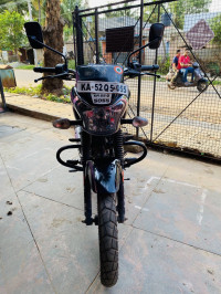 Bajaj V15