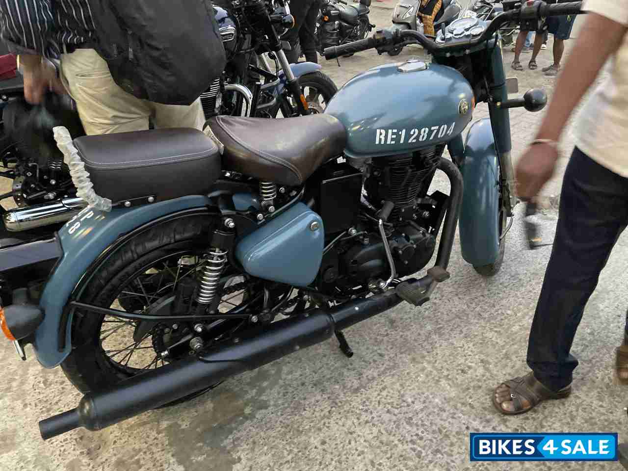 Royal Enfield Classic Signals Airborne Blue