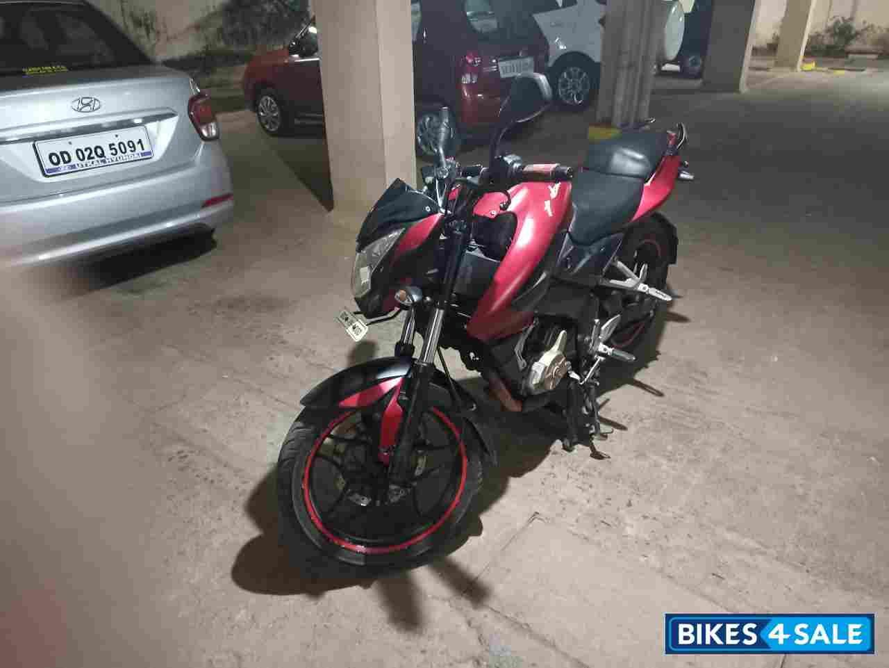 Matte Red Bajaj Pulsar 200 NS