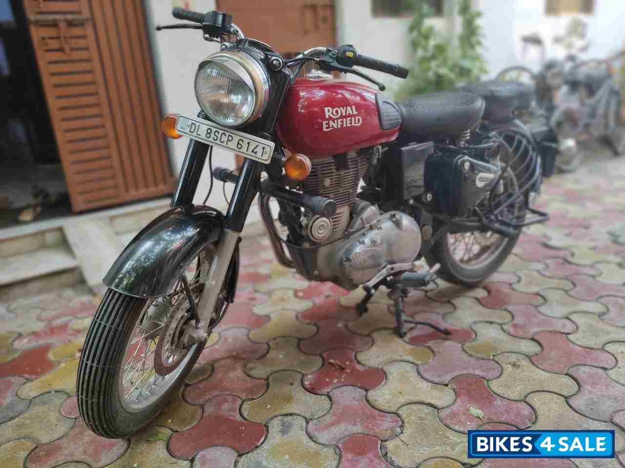 Royal Enfield Classic 350 Redditch Red