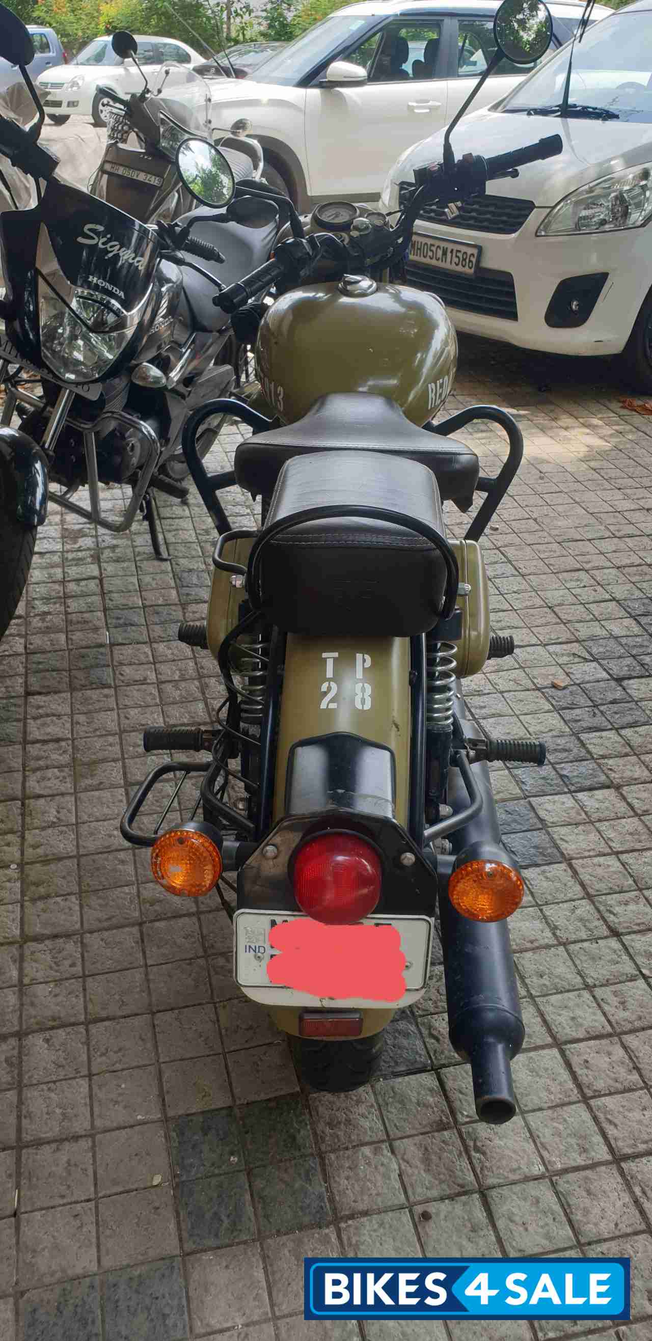 Royal Enfield Bullet 350 Signals DUAL ABS