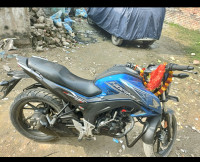 Blue Honda CB Hornet 160R