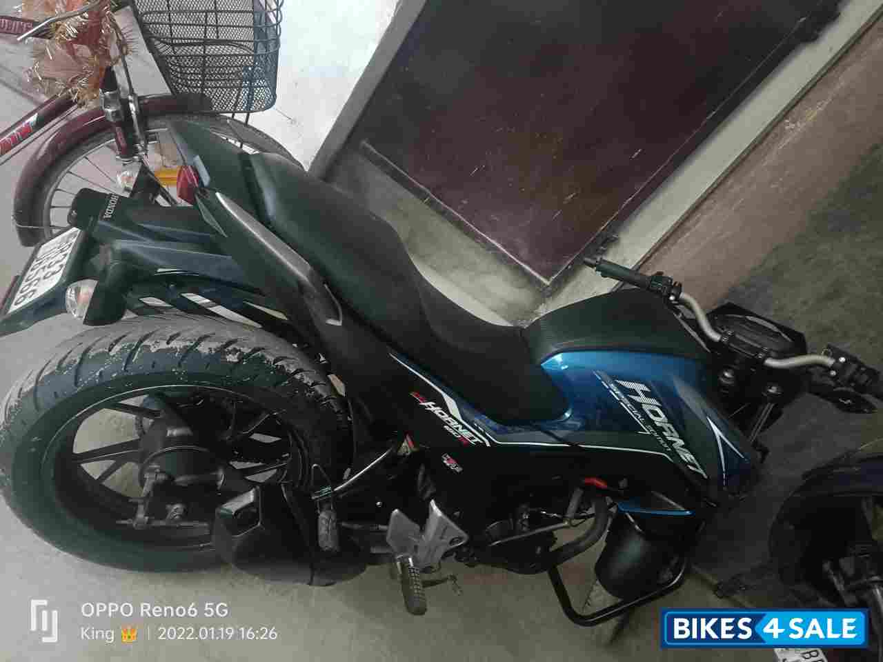 Blue Honda CB Hornet 160R