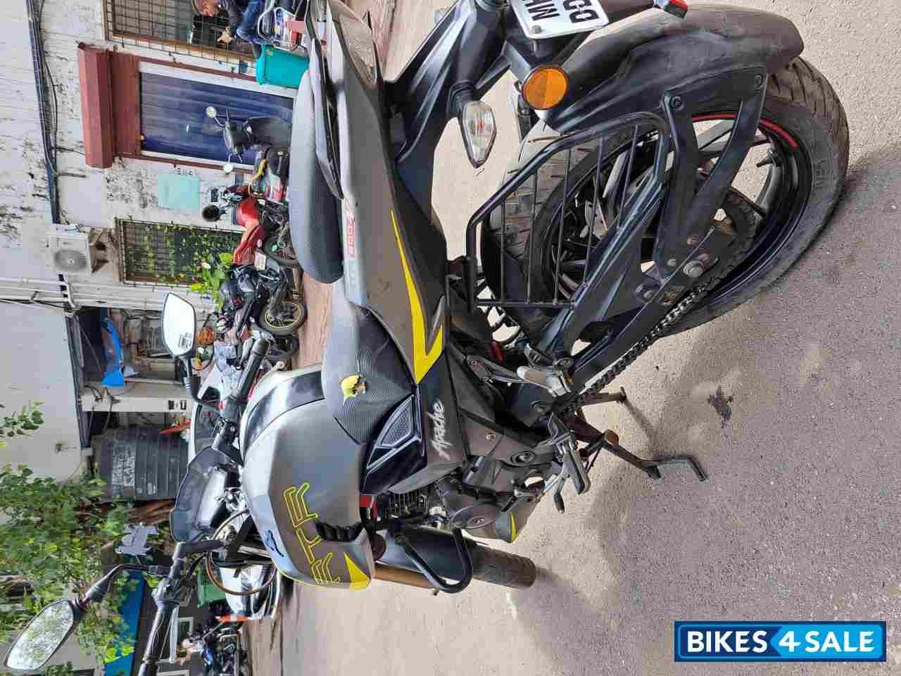 Matte Grey & Yellow TVS Apache RTR 200 4V