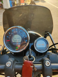 Royal Enfield Meteor 350 Fireball