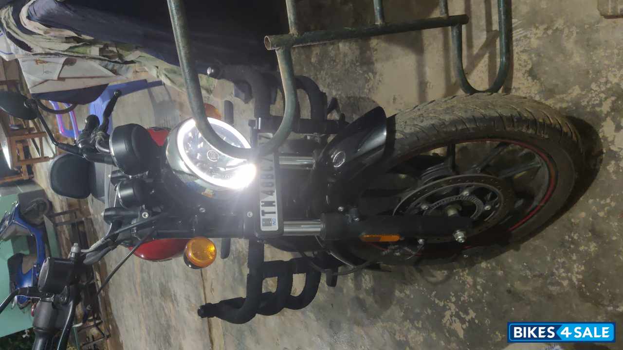 Fireball Red Royal Enfield Meteor 350 Fireball