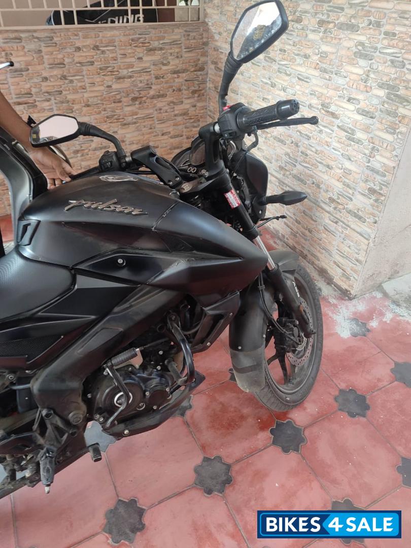 Bajaj Pulsar NS 160 BS6