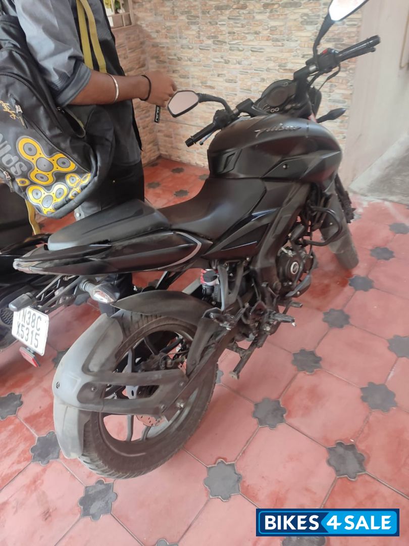 Bajaj Pulsar NS 160 BS6