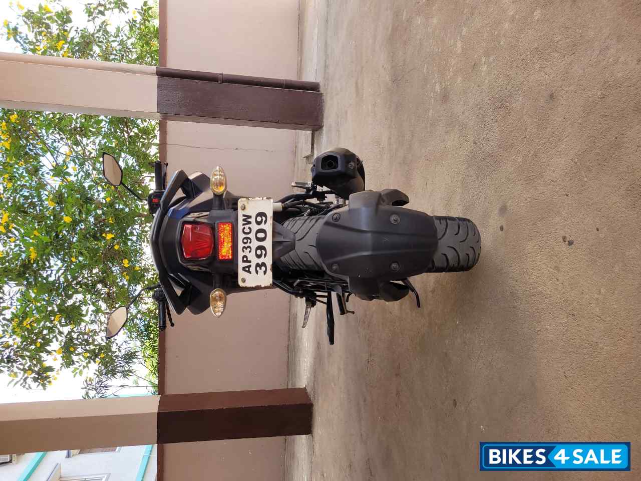 Yamaha FZ-S FI V3 Yamaha FZ-S FI V3