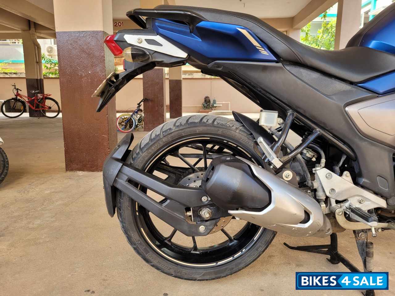 Yamaha FZ-S FI V3 Yamaha FZ-S FI V3