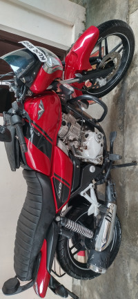 Red Bajaj V15