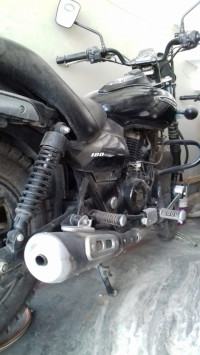 Black Bajaj Avenger Street 180