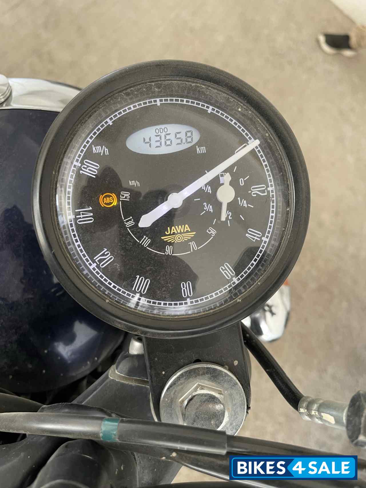 Jawa forty two Dual channel abs