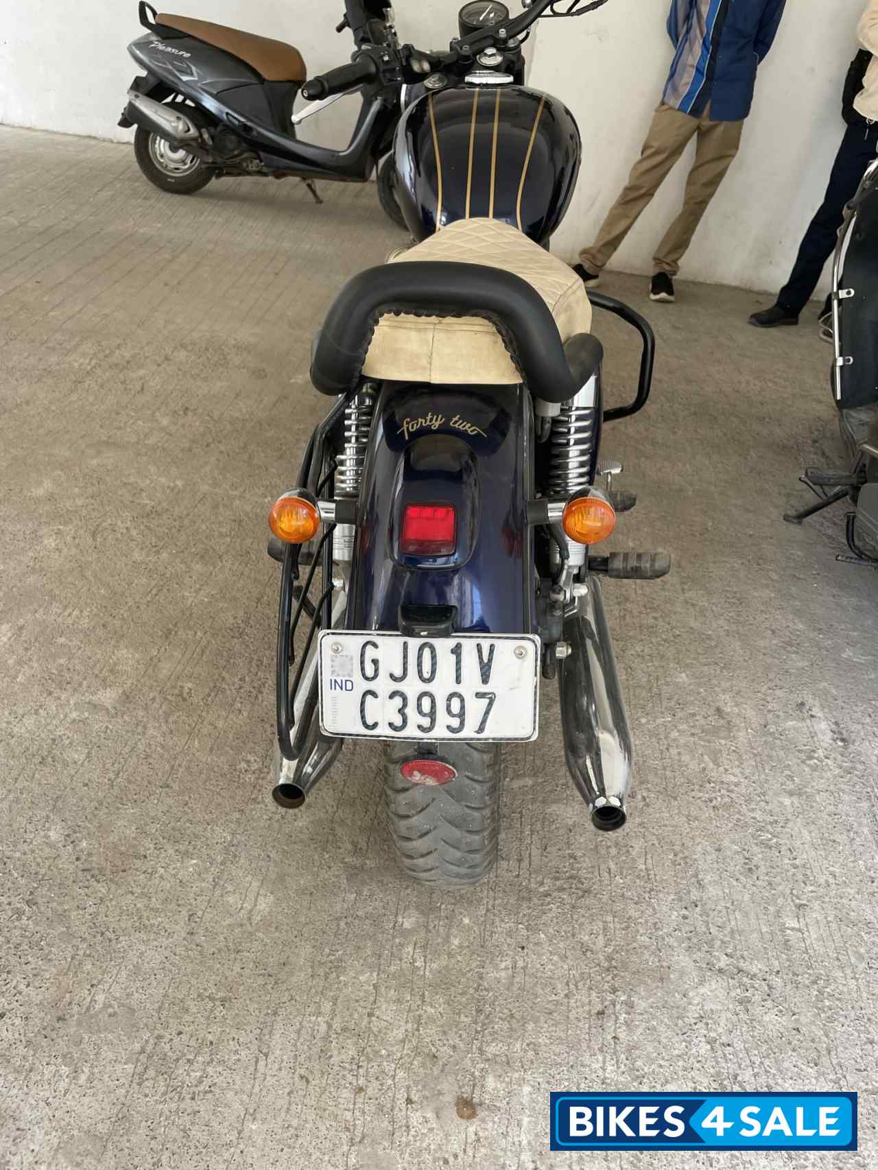 Jawa forty two Dual channel abs