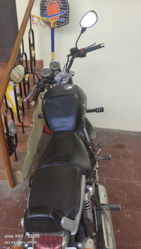 Royal Enfield Thunderbird 350