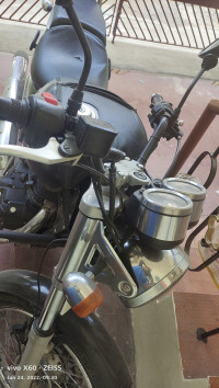 Royal Enfield Thunderbird 350