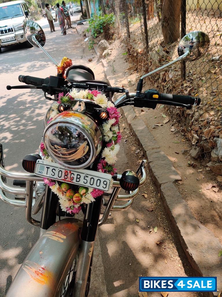 Royal Enfield Classic Gunmetal Grey Royal Enfield Classic Gunmetal Grey