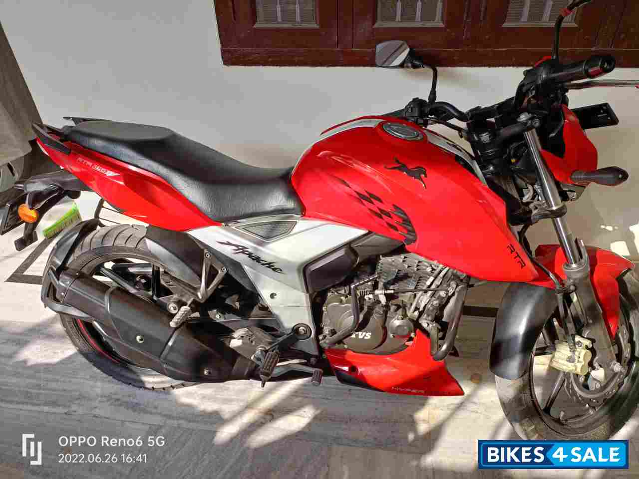 TVS Apache RTR 160 4V TVS Apache RTR 160 4V