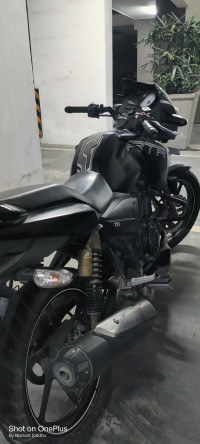 Matte Black TVS Apache RTR 180