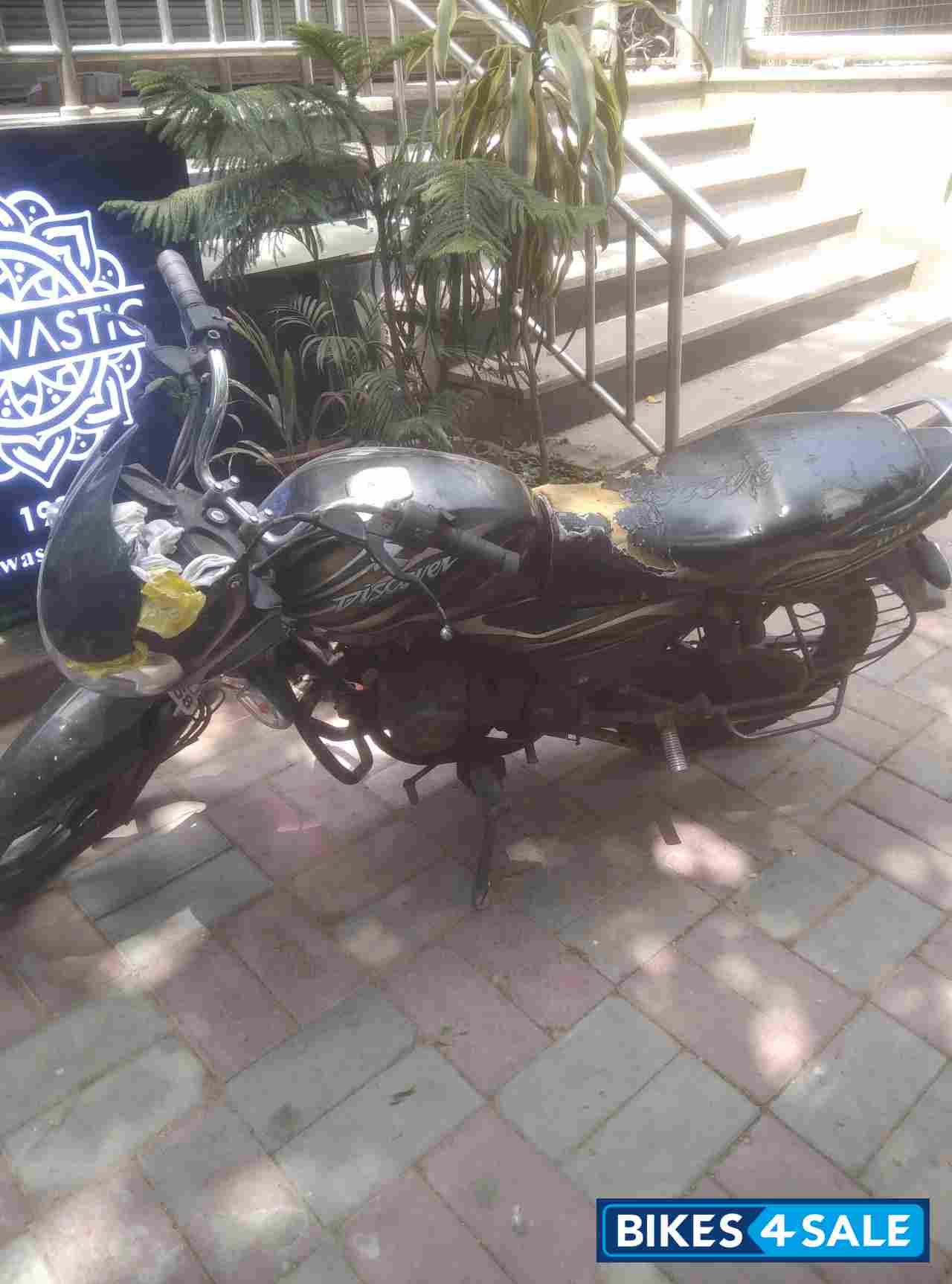 Bajaj Discover 100 ES 4 G