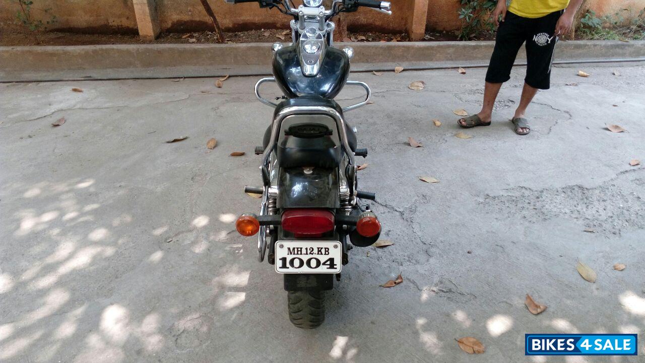 Bajaj Avenger 220 DTS-i