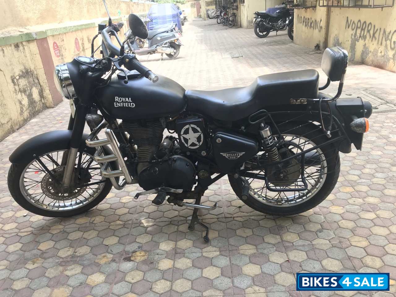Royal Enfield Bullet Standard 500