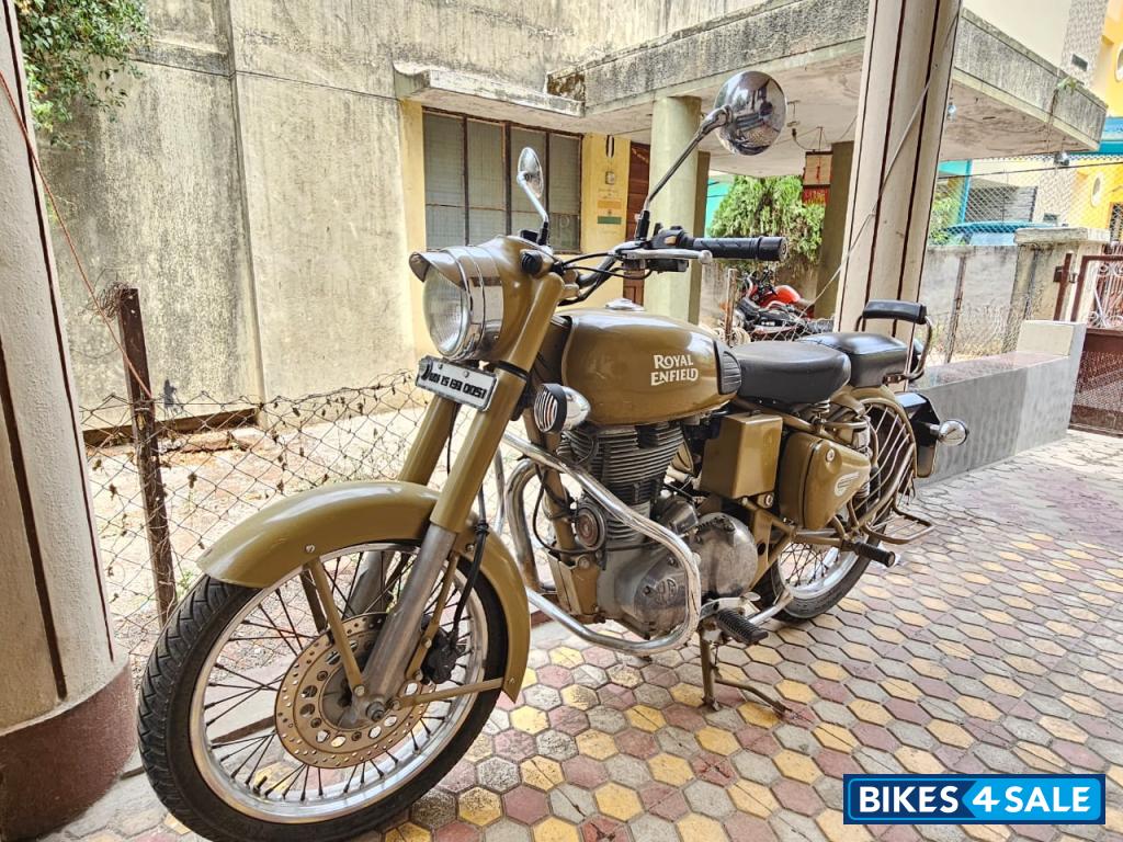 Royal Enfield Classic Desert Storm