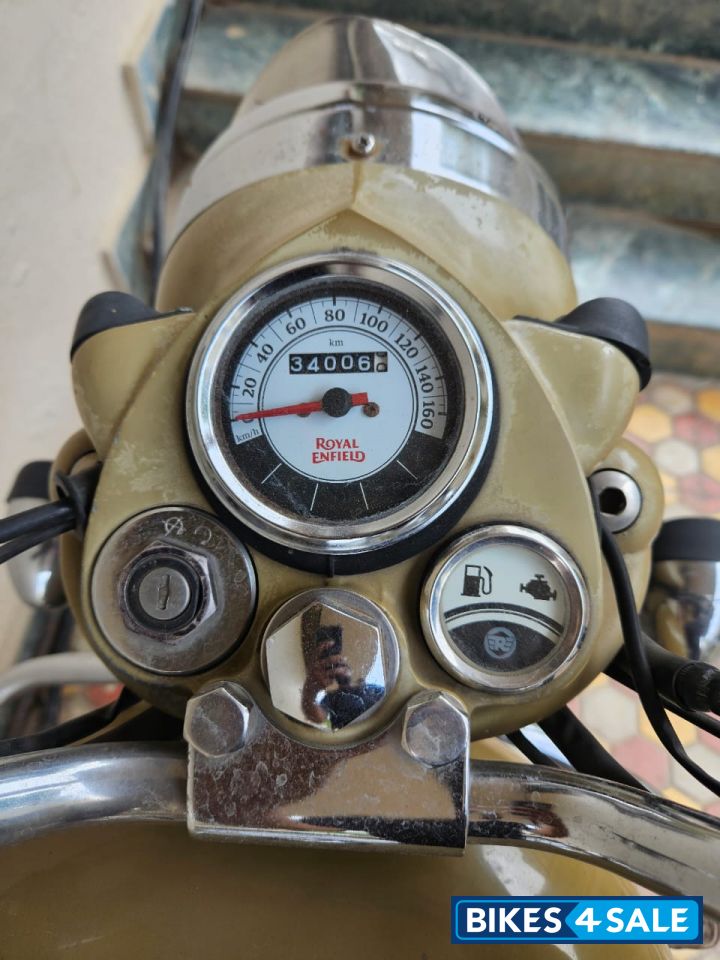 Royal Enfield Classic Desert Storm
