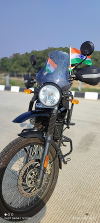 Granite Black Royal Enfield Himalayan BS VI