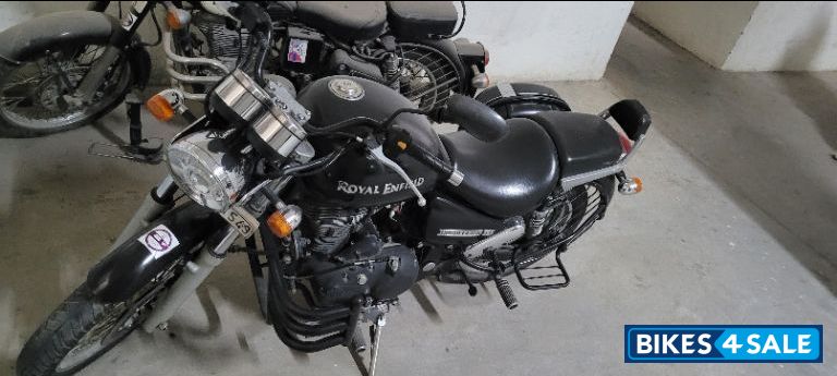 Matt Black Royal Enfield Thunderbird TwinSpark 350