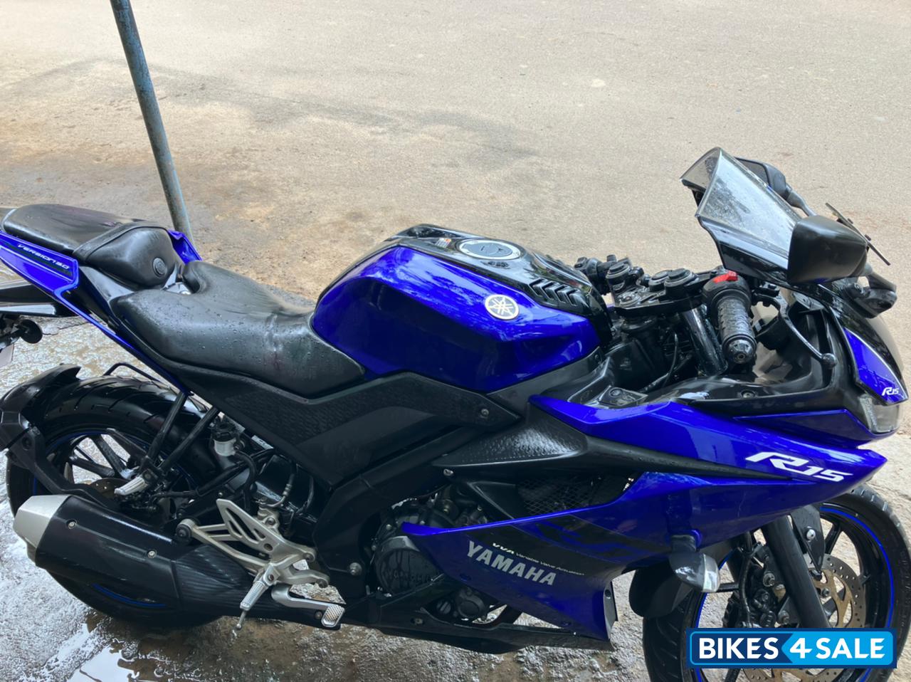 Racing Blue Yamaha YZF R15 V3